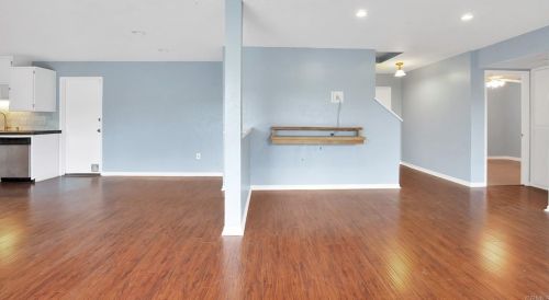 1260 Hoover St, Escondido CA  92027-1415 exterior