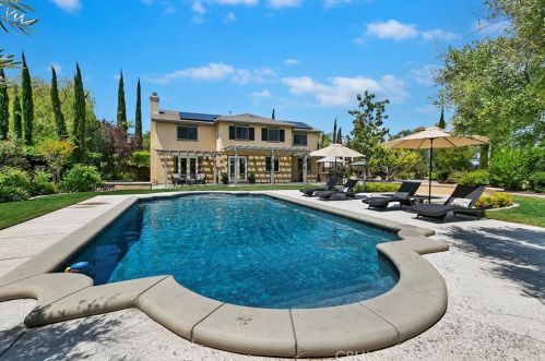 32862 Pine Cir, Temecula CA  92592-1369 exterior