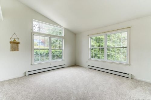 159 Azalea Dr, Groton CT  06340-4126 exterior