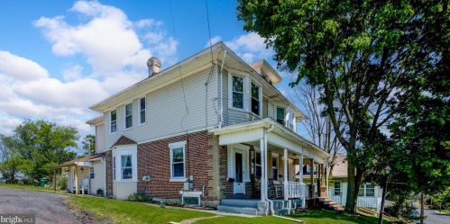 260 Berks St, Pottstown, PA 19464-6211