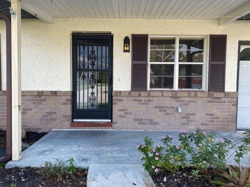 1098 Abeline Dr, Deltona, FL 32725-6505
