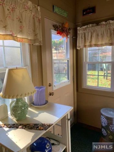 138 Forest Ave, Verona NJ  07044-1015 exterior