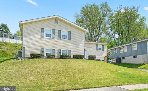 9 Kenleigh Ct, Wilmington, DE 19808-1919