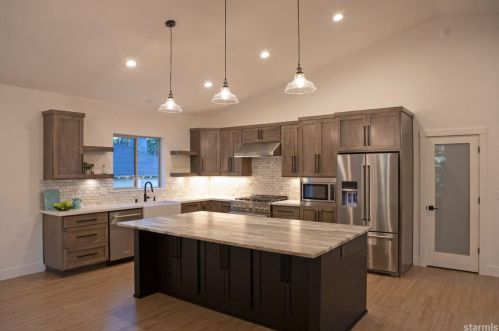 1327 Tata Ln, South Lake Tahoe, CA 96150-3616