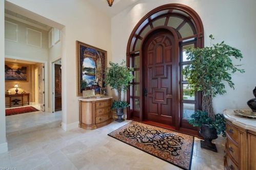 4427 Wayside Dr, Naples, FL 34119-8426