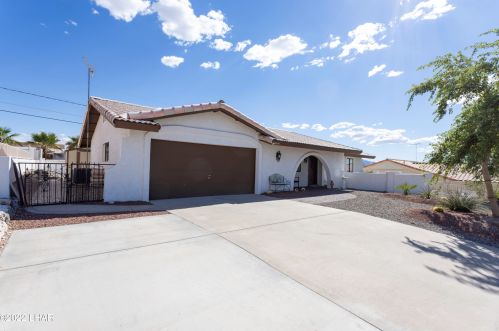 2570 Caribbean Dr, Lake Havasu City, AZ 86406-6940