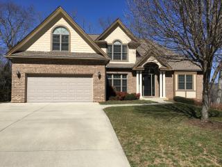 365 Scarlet Tanager Ct, Oak Park, NC 28704-9107