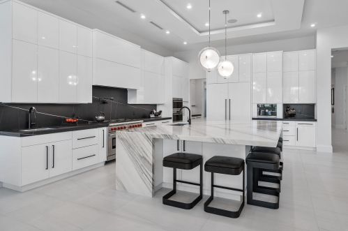 1739 Royal Palm Way, Boca Raton FL  33432-7441 exterior