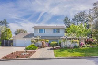 20340 Glasgow Dr, Saratoga, CA 95070-4324