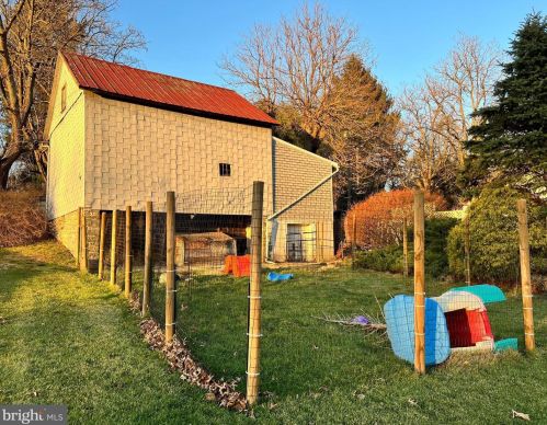 111 Naftzingertown Rd, Centre, PA 19541-9781