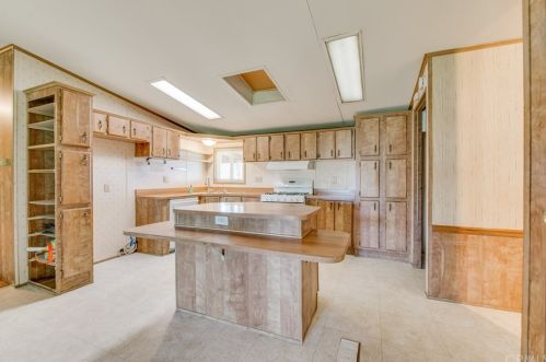 20235 Guffy Ln, Wildomar CA 92595-8798 exterior