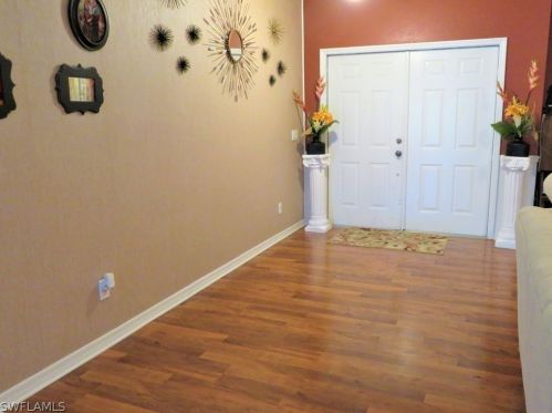 1018 Sunrise Blvd, Lehigh Acres, FL 33974-9723