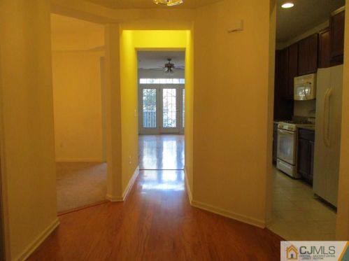 3105 Cedar Village Blvd, East Brunswick NJ  08816-1386 exterior