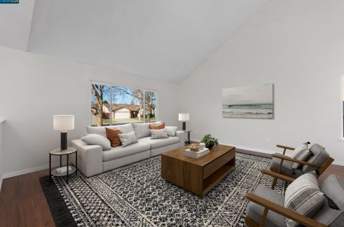 767 Tulare Dr, Vacaville CA  95687-6250 exterior