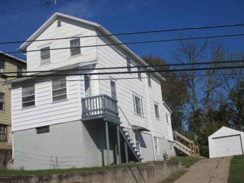 188 Vanloon St, Larksville, PA 18651-1612