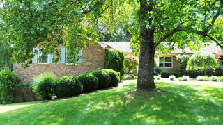 640 Valley Forge Rd, Cookeville, TN 38501-1561