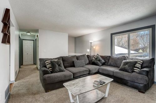10520 Unity St, Minneapolis, MN 55433-4957