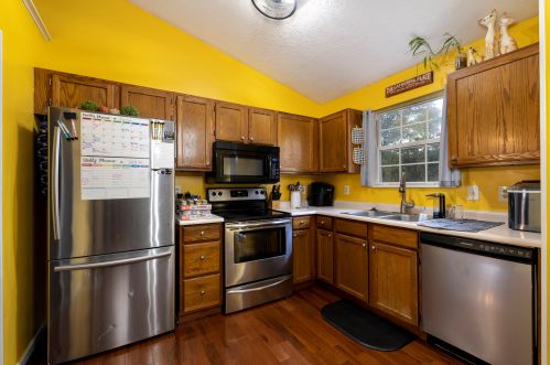 540 Grouse Ct, Covington, KY 41018-2696