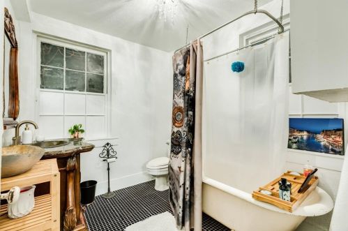 1701 21st St, Galveston TX 77550-4606 exterior