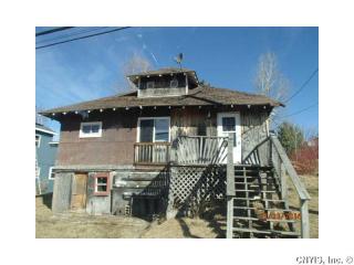 15 Waller St, Piercefield, NY