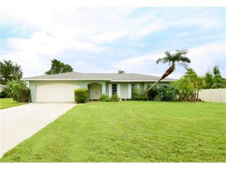 2339 Leewynn Dr, Sarasota, FL 34240-9669
