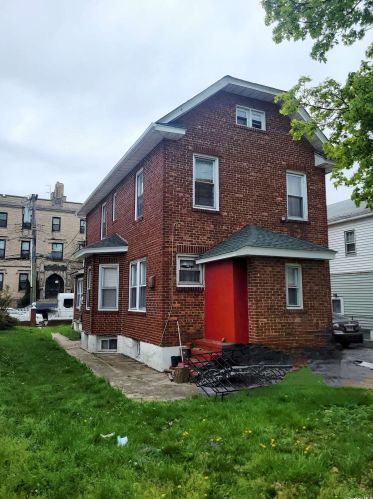 218-17 104th Ave, Jamaica, NY 11429-1710