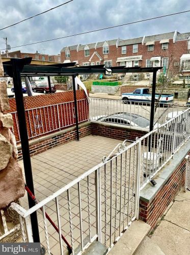 751 Garland St, Philadelphia, PA 19124-3047