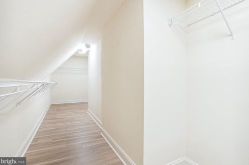 15046 Gaines Mill Cir, Haymarket VA  20169-4500 exterior