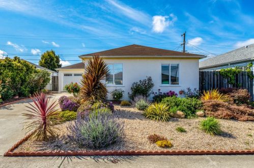 22 Los Flores Ave, South San Francisco, CA 94080-2236