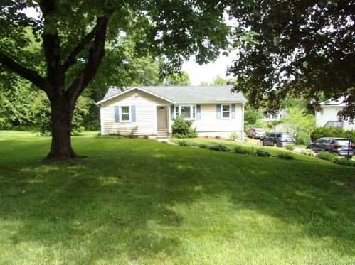 414 Chipman Street Ext, Waterbury, CT 06708-3638