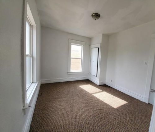 309 Phillips St, New Castle PA  16101-4753 exterior