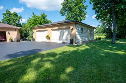 2360 Crissinger Rd, Marion, OH 43302-8231