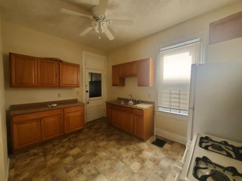 3144 Durrell Ave, Cincinnati, OH 45207-1718