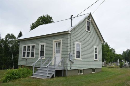 636 Meadows Rd, Northumberland, NH 03583-6844