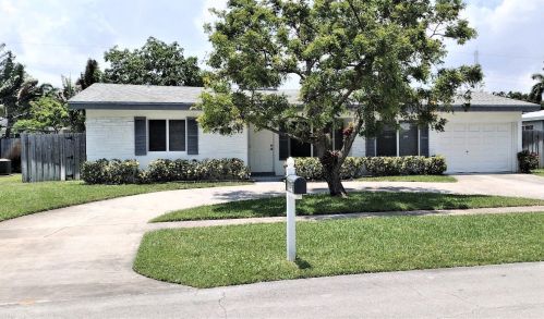 2145 4th Ct, Boca Raton, FL 33431-8128