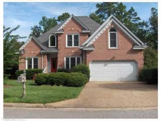 812 Loch Island Dr, Chesapeake VA  23320-9283 exterior