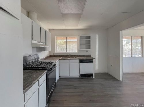 1944 Robson Cir, Bullhead City AZ  86442-4765 exterior