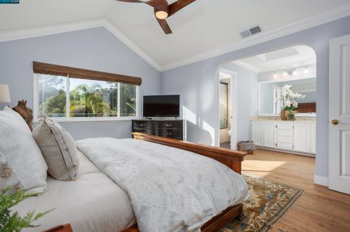 21 Shetland Ln, Concord CA  94523-1615 exterior