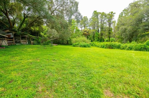14010 Wp Ln, Thonotosassa FL  33592-4204 exterior
