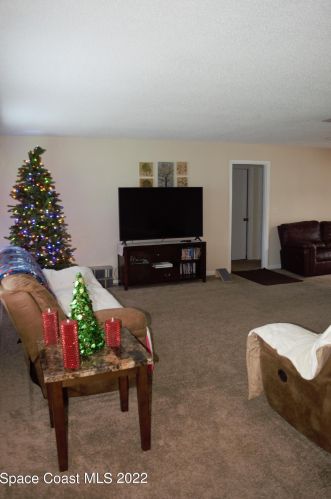 1616 Carriage Dr, Titusville, FL 32796-1422