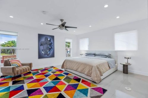 934 Nautilus Isle, Dania Beach FL  33004-2356 exterior