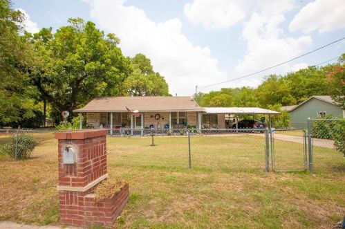 4428 Christine St, Fort Worth, TX 76114-3486