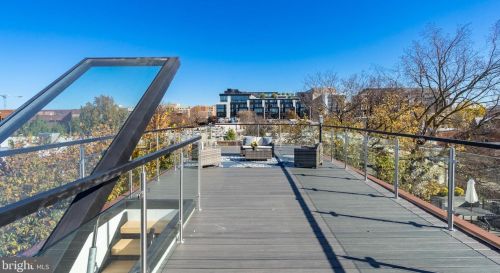 1419 10 St, Washington DC 20001-3214 exterior