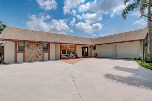 12289 Old Country Rd, West Palm Beach, FL 33414-4811