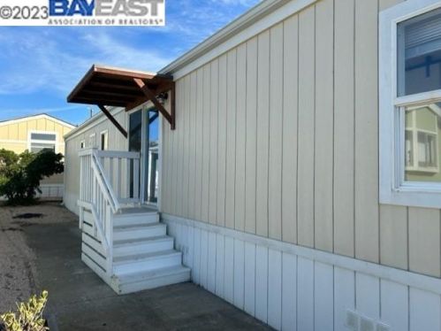 208 2nd Ave, Pacifica CA  94044-2202 exterior