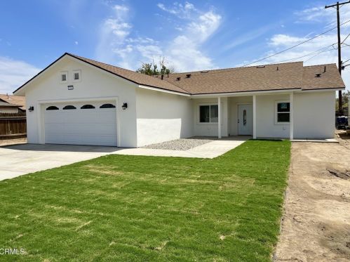 2012 P St, Bakersfield, CA 93307-3923