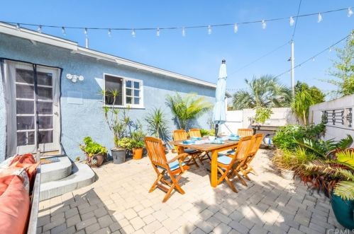 4312 230 St, Torrance CA  90505-3701 exterior