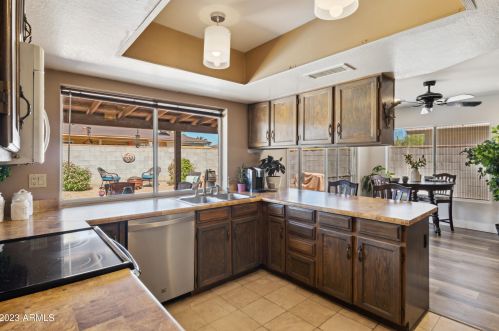 6254 Winchcomb Dr, Scottsdale AZ  85254-3220 exterior