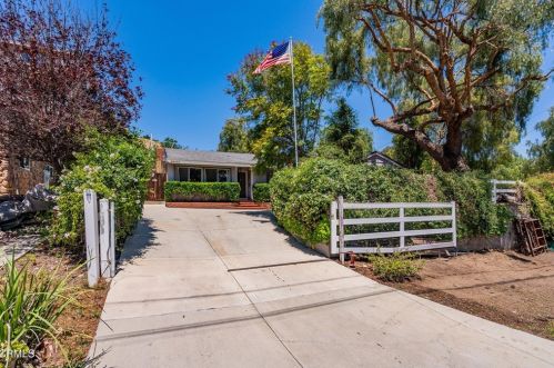 28355 Foothill Dr, Calabasas, CA 91301-2239