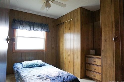 60 E St, Groton CT  06340-5366 exterior